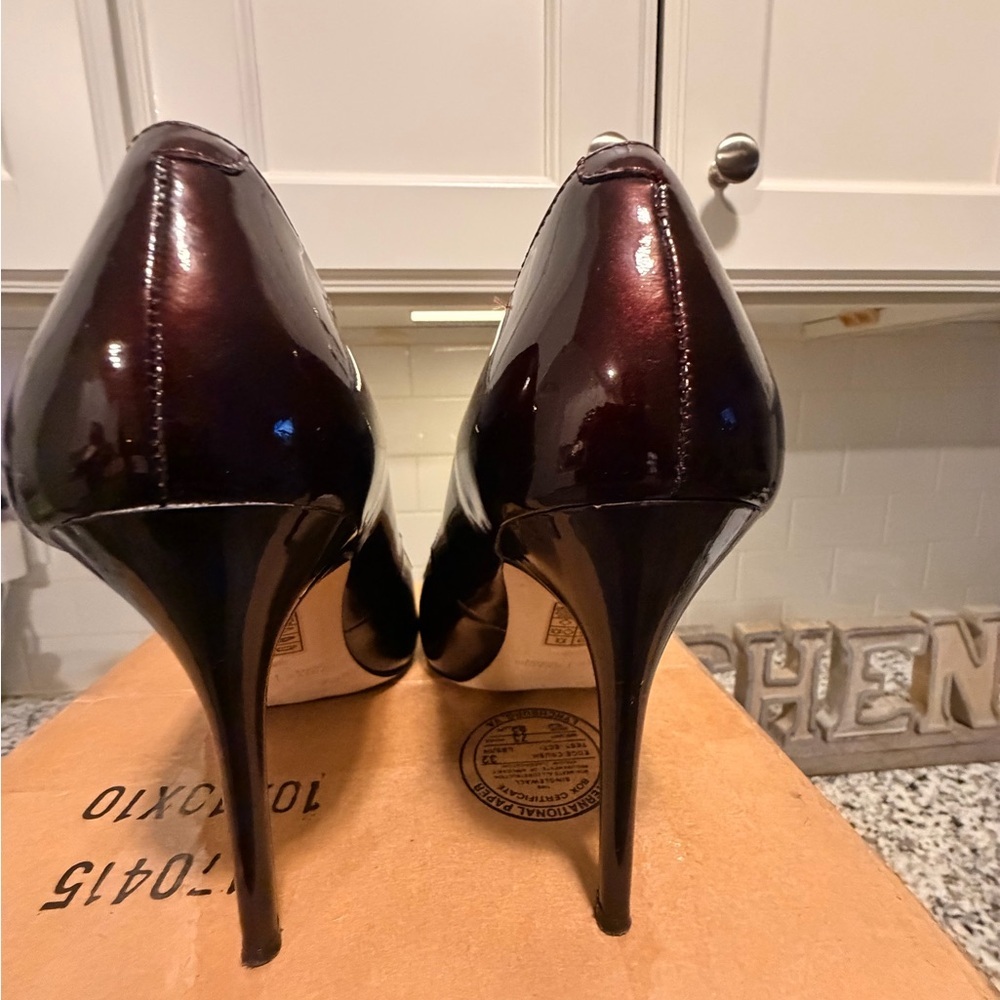 White House Black Market Burgundy Heels - Picture 2 of 3